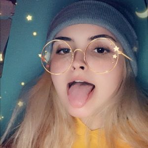 Meet your Posher, Jazmin